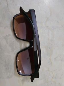 Stylish Black Frame Sunglasses