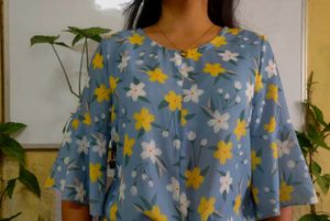 Floral Print Tie-Front Blouse