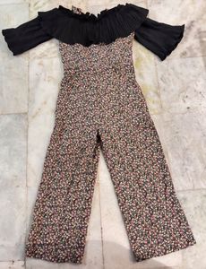 Chic Off-Shoulder Jumpsuit