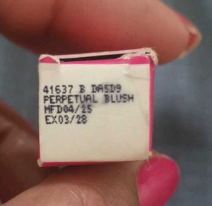 The ONE Limited Edition Lipstick( perpetual blush)