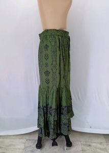 Bohemian Print Tiered Midi Skirt