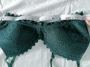 Etam  Green Lace Bralette