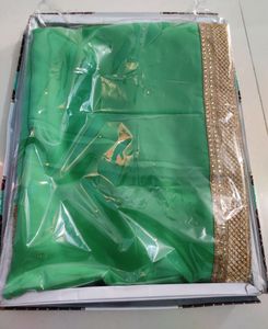 Party Wear Saree With Chiken Work Wi Blouse