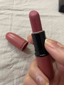 Original MAC Matte Lipstick – Rarely Used