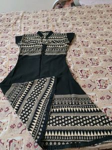 Black Cotton Top