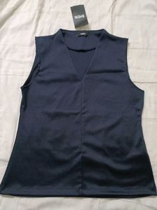 Shein Sleeveless Navy V-Neck Top