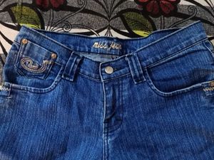 Y2K vintage/grunge low waist blue denim jeans 💓