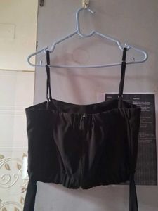 Chic Black Corset Style Crop Top