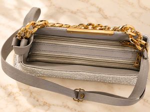 Chic Silver Glitter Handbag with Gold Chain