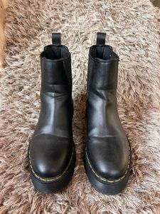 Black Chelsea Platform Boots