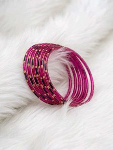 Vibrant Pink & Gold glass Bangles Set