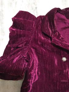Velvet Puff Sleeve cropped Blazer not used