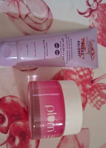 Berry Bright Sunscreen SPF 50 And plum gel cream