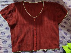 Ribbed Button-Up Cropped Top