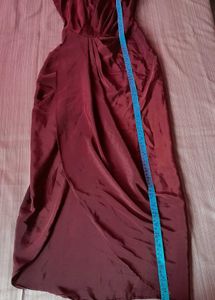 Elegant Maroon V-Neck Party Dress