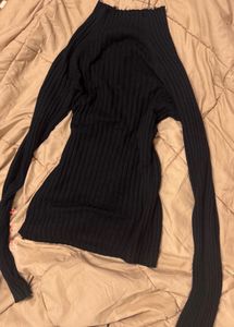 Chic Black Ribbed Mock Neck Top