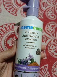 mama Earth shampoo
