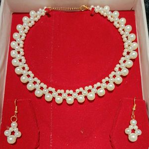 Pearl Necklace Set