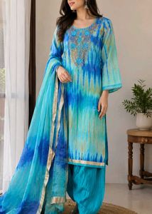 Stunning Blue Tie-Dye Kurta Set with Dupatta