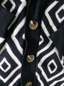 Geometric Print Button-Up Cardigan