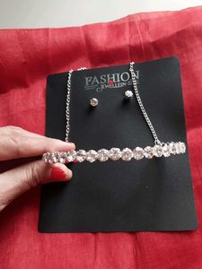 Sparkling Silver Necklace &amp; Earring Set