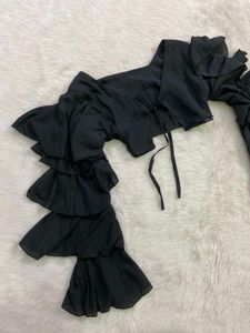 Black Ruffled Sleeve Cropped Top