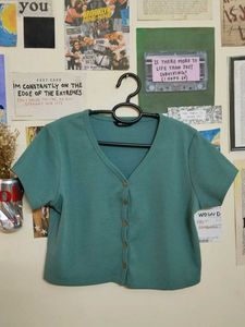Cute Cropped Button-Up Top