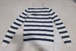 Forever 21 PolarBear Ribbed Top