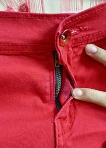 Red Hot Capri❤️
