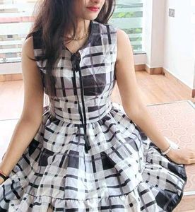 Chic Plaid Sleeveless Fit & Flare Dress
