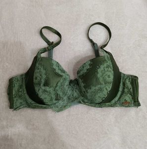 Lace Trimmed Green Bra