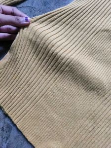 Mustard Yellow V-Neck Ribbed Top