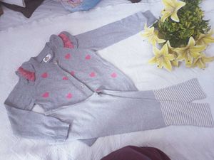 Very Cute Cardigan With Leggings