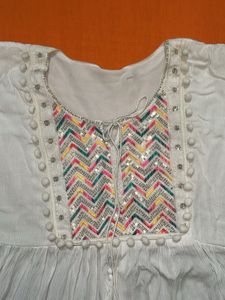 White Embroidered Kurta