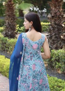 Beautiful Floral Kurta Set with Dupatta