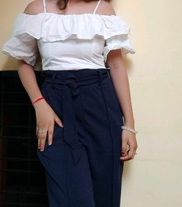 Off-Shoulder Top