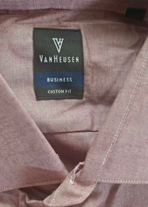 Van Heusen Men's Dress Shirt