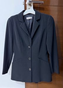 (XS) Classic Black Women's Blazer