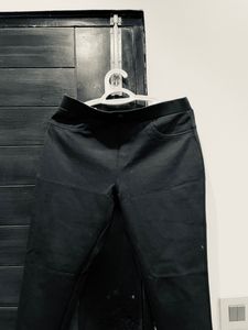 numero original black leggings .. Not even used once