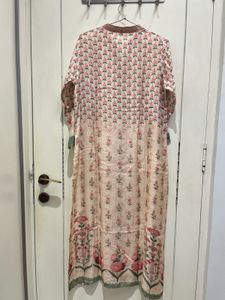 Elegant Floral Print Kurta