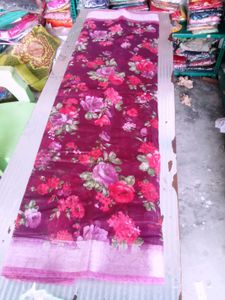Beautiful Floral Print Saree