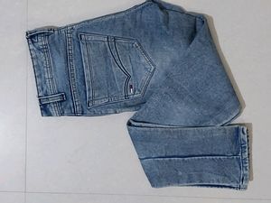 Tommy Hilfigher jeans for men