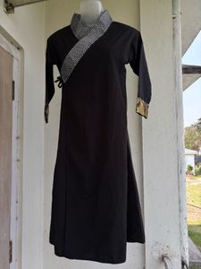 Elegant Black Kimono with Unique Neckline