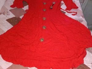 Elegant Red Kurta with Tiered Sleeves