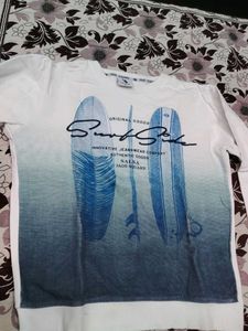Avery good shirt