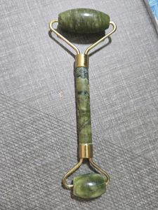 Jade Facial Roller
