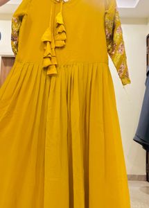 Elegant Yellow Embellished Ethnic Gown