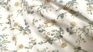 Floral Print Off-Shoulder top