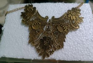 Vintage Gold Floral Bib Necklace