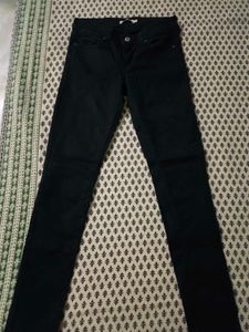 Original Levi's 711 Skinny 🖤 Jeans! 🔥